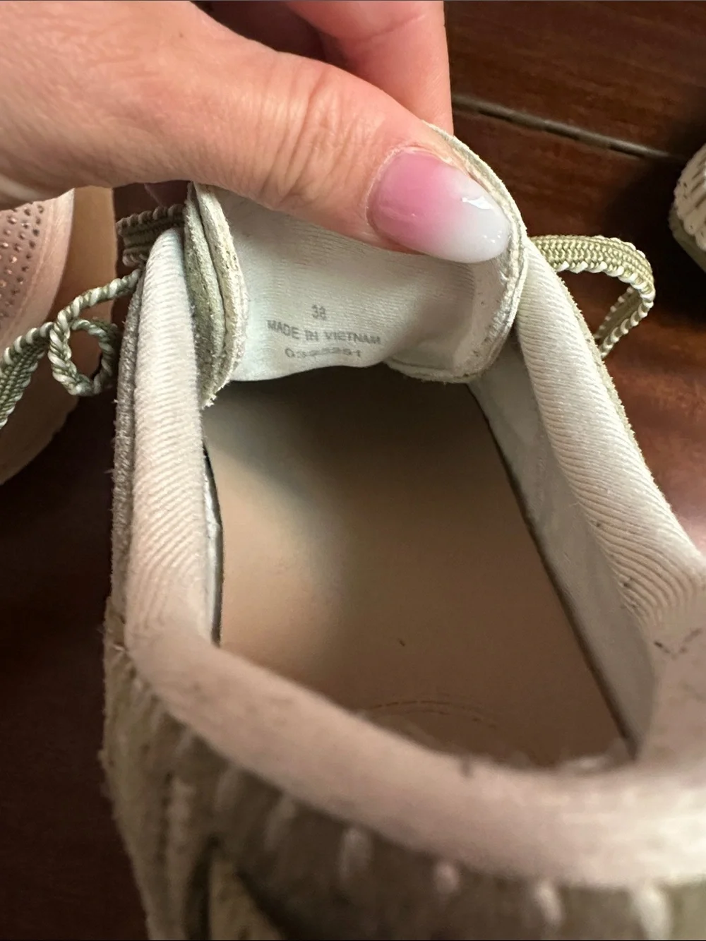 Size 38 Chloe Nama sneakers in green